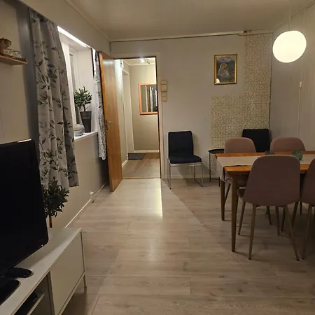 公寓 Pa Tomasjord *